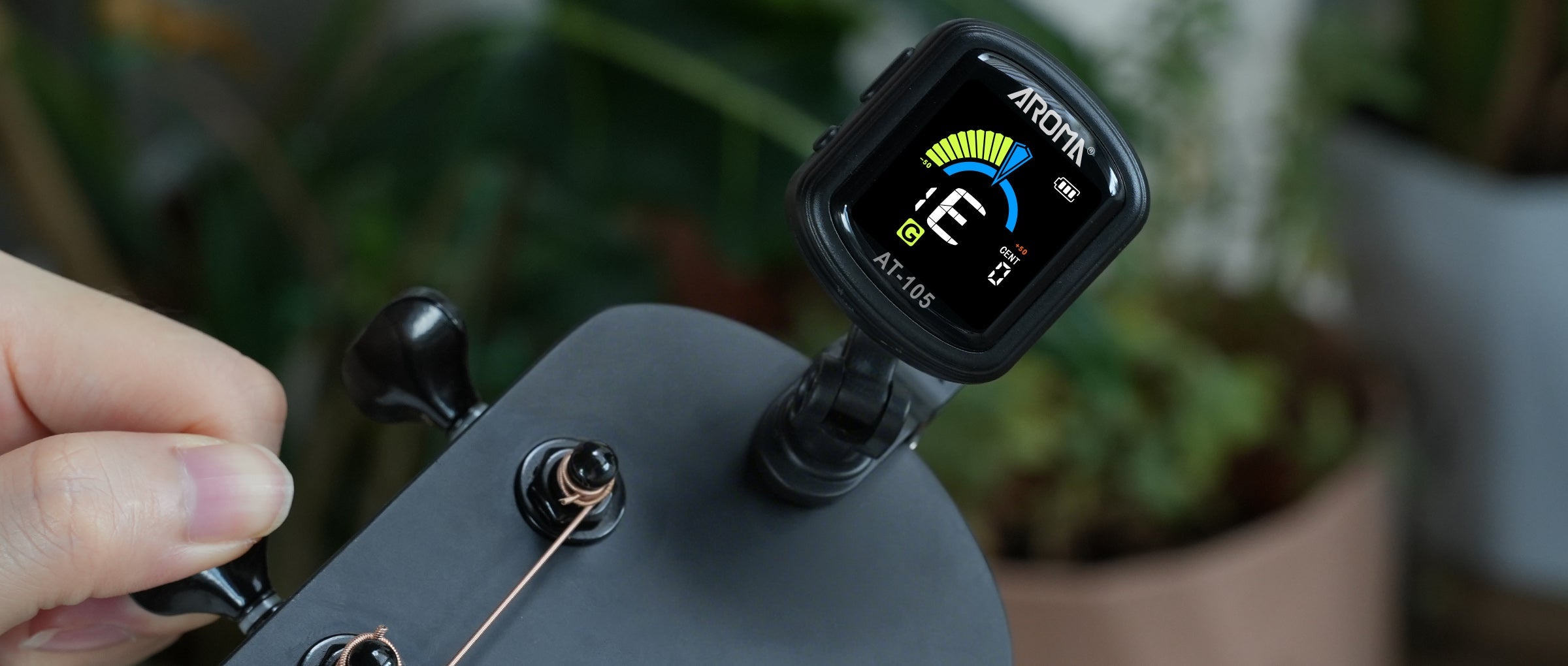 How to Use a Guitar Tuner: A Quick Guide for Perfect Pitch